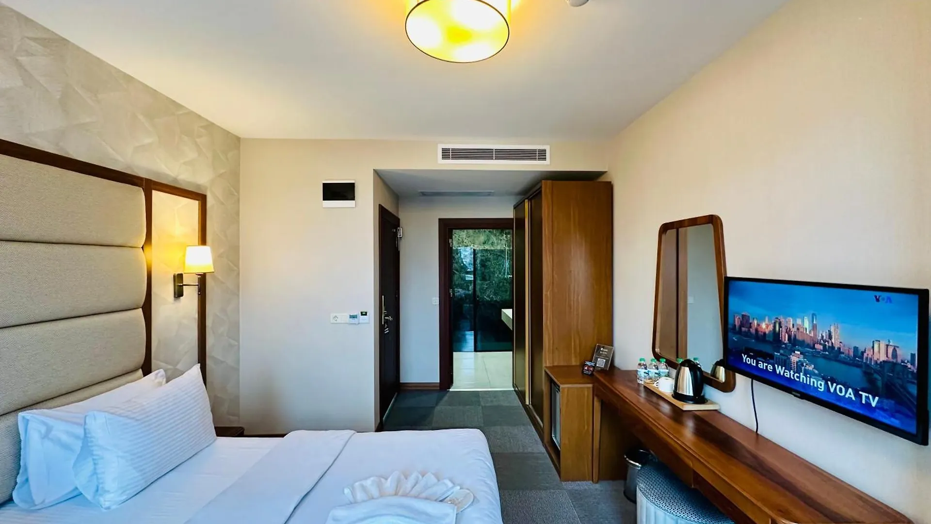 Istanbul Midpoint Hotel 4*,