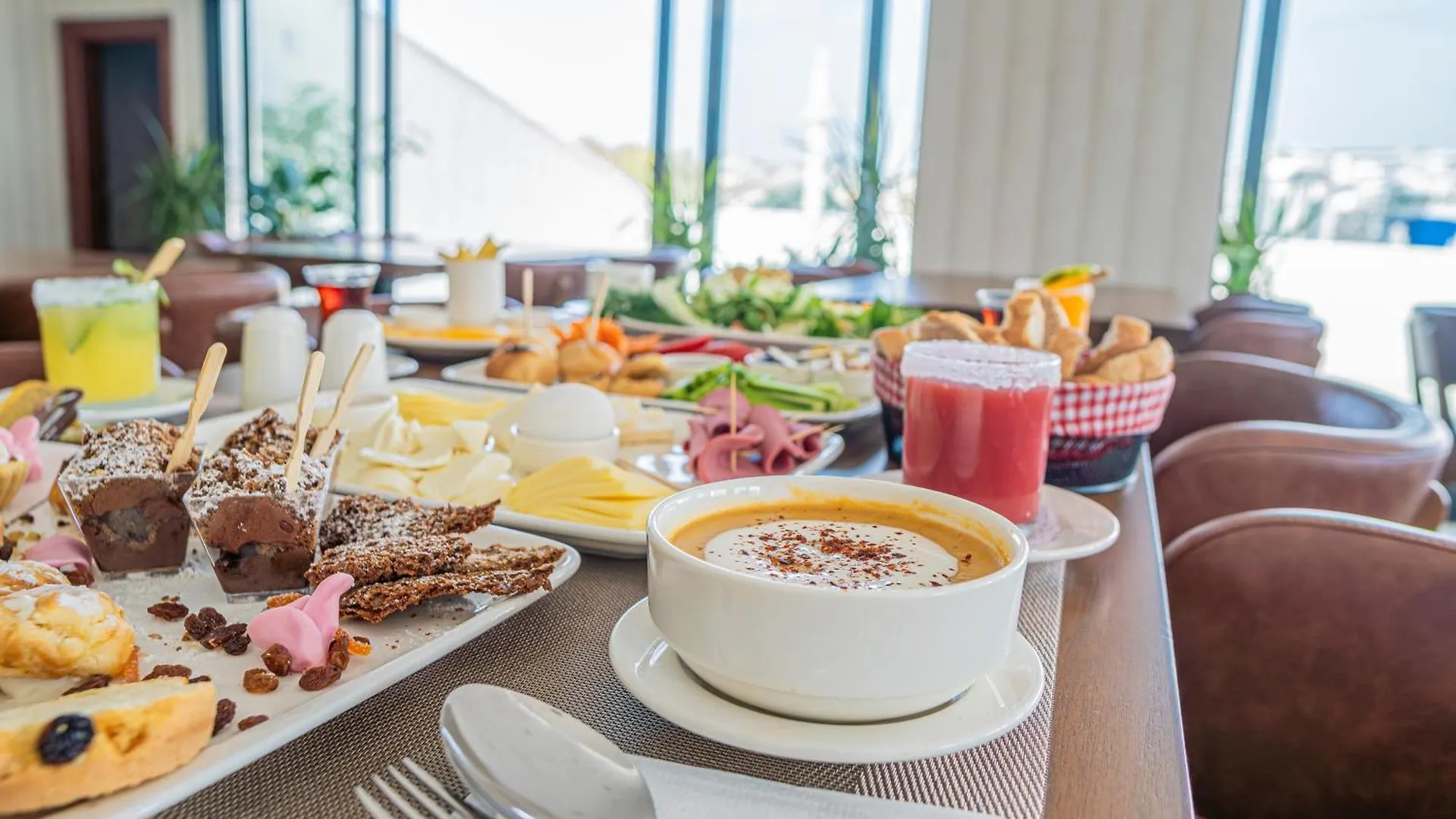 Istanbul Midpoint Hotel