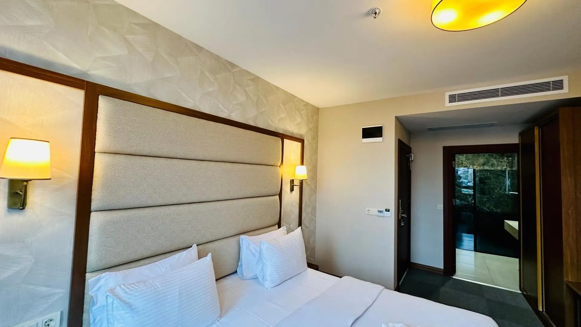 Istanbul Midpoint Hotel