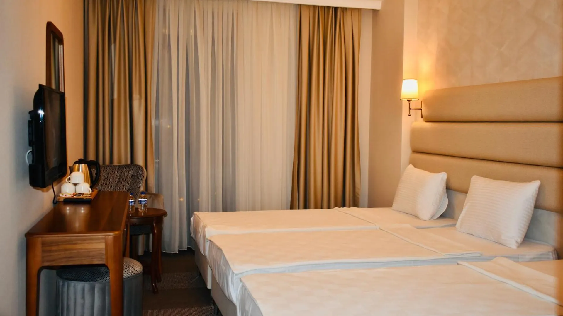 Istanbul Midpoint Hotel
