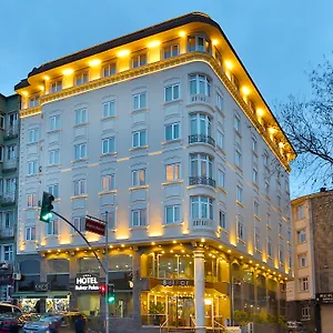 4* Hotell Bulvar