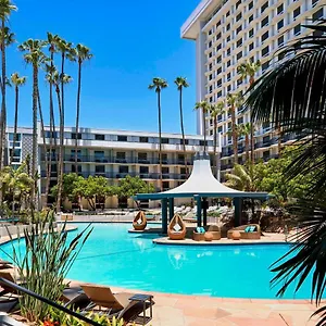 Hotel Angeles Airport Marriott ****