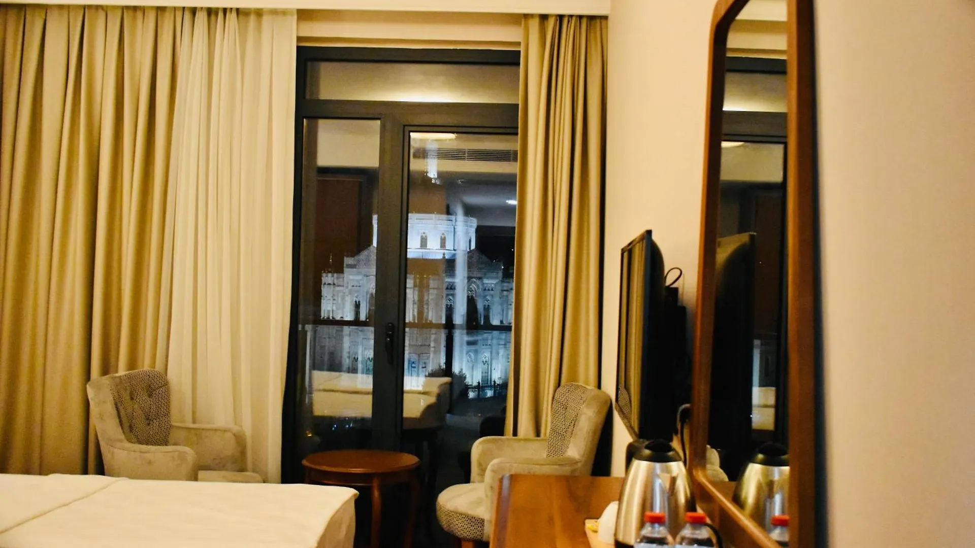 Istanbul Midpoint Hotel